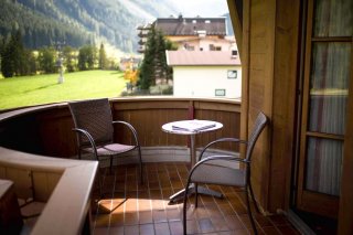 pension_zum_sepp_hintertux_zimmer_balkon.jpg